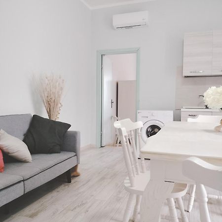 Ferienwohnung Domo Deledda Posada  Exterior foto