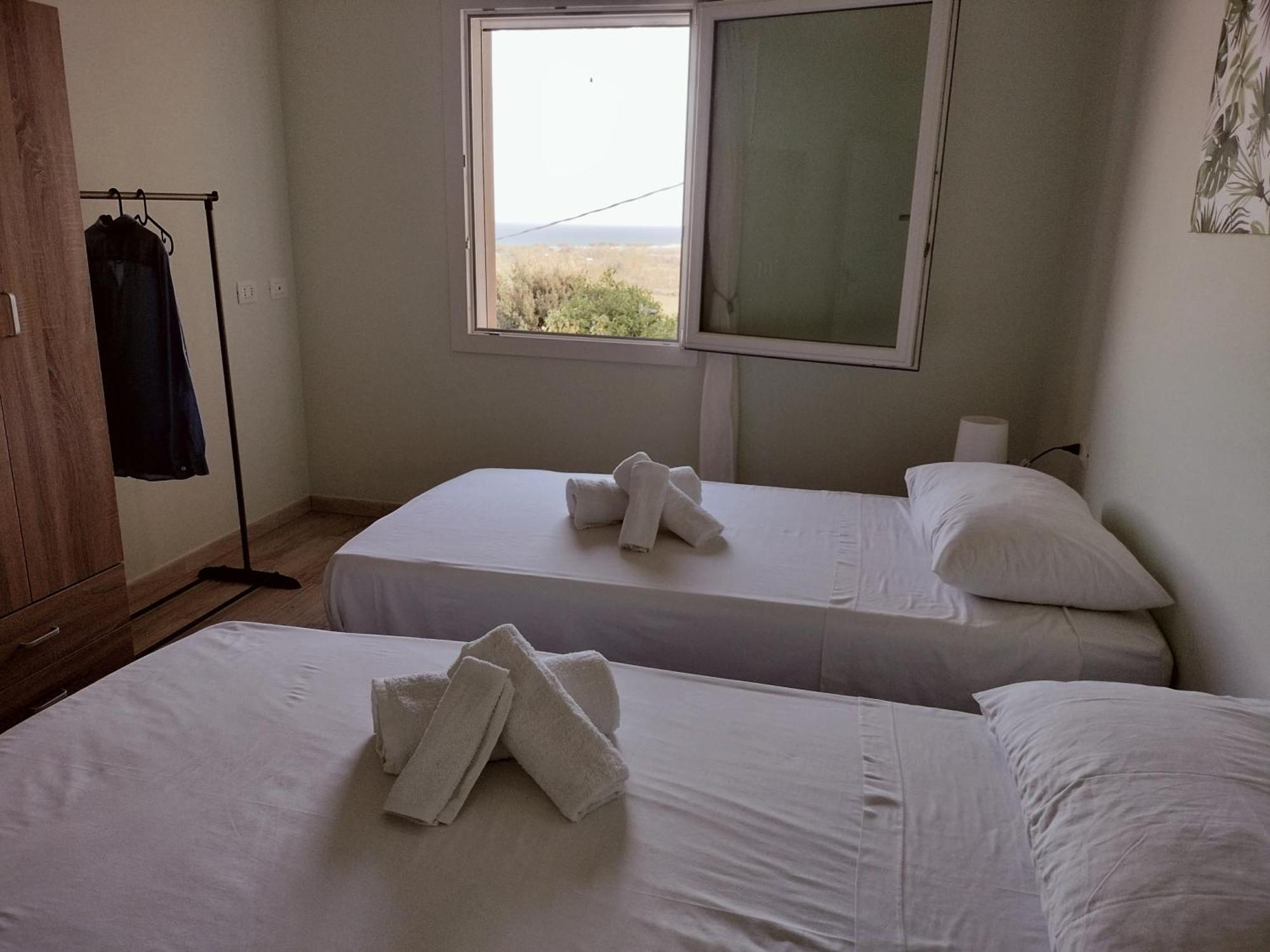 Ferienwohnung Domo Deledda Posada  Zimmer foto
