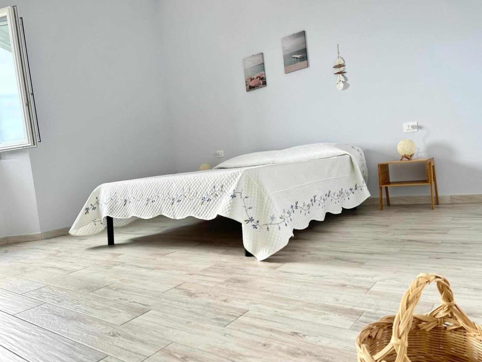 Ferienwohnung Domo Deledda Posada  Zimmer foto